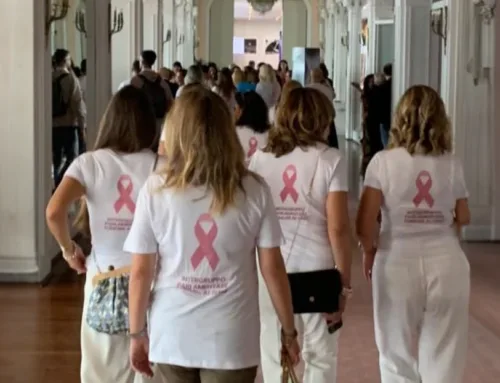 La speranza di Kate e di tutte le donne ammalate di cancro